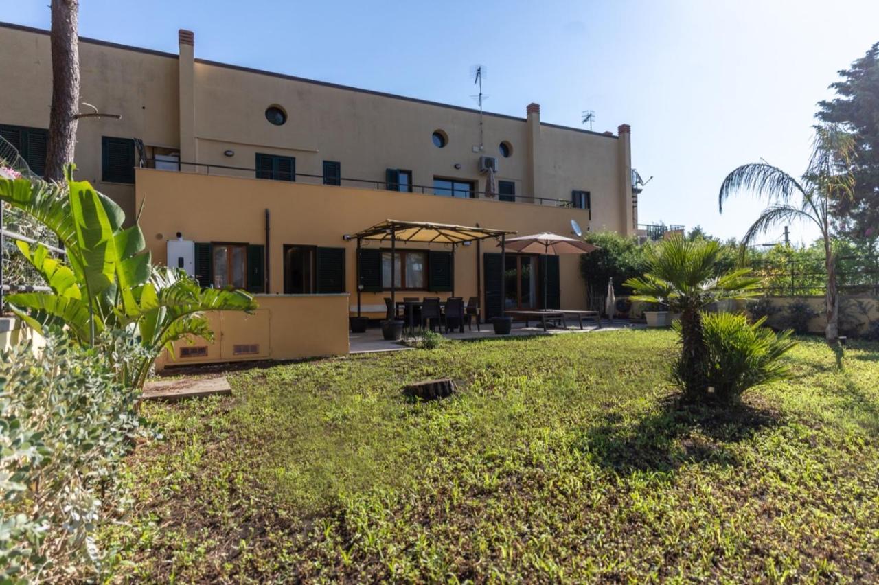 Teo House Beach Taormina Luaran gambar