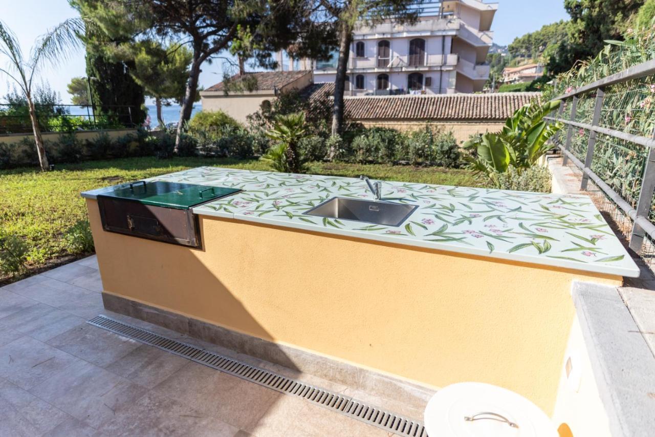 Teo House Beach Taormina Luaran gambar